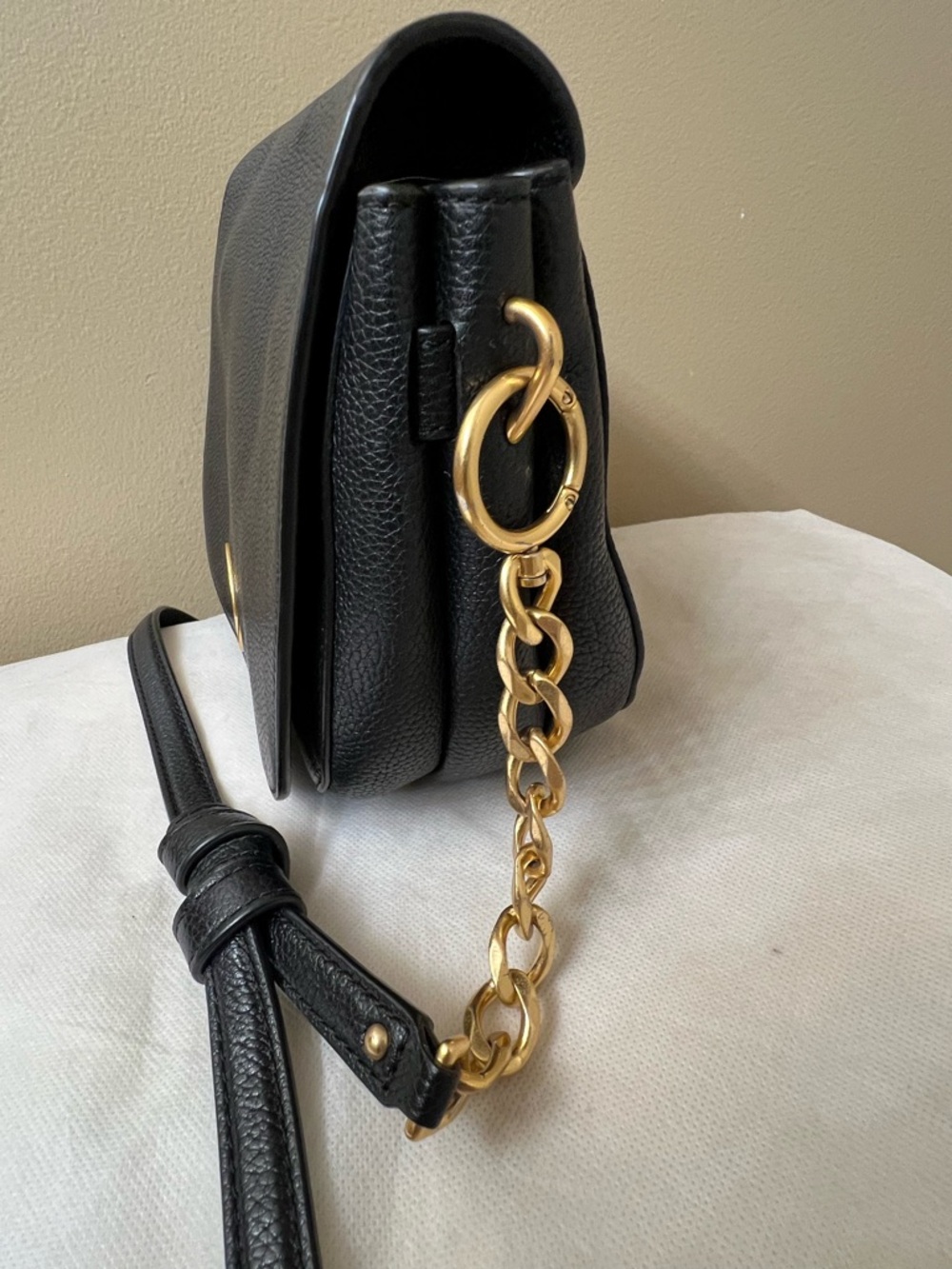Tory Burch Leather Flap Crossbody with EUC - Picture 13 of 17